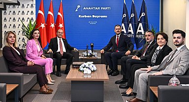 Anahtar Parti ile TBMM CHP Grubu bayramda bir araya geldi