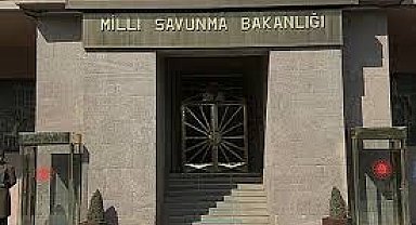 Bakan Güler, Gürcistanlı mevkidaşı Chikovani ile görüştü