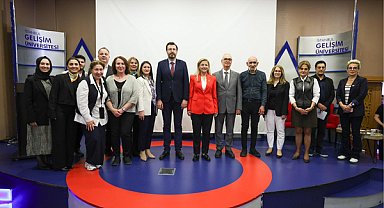 Başkan Ovalıoğlu, üniversitelilerle buluştu