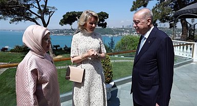 Cumhurbaşkanı Erdoğan, Belçika Kraliçesi Mathilde ile görüştü