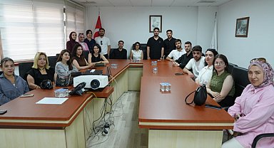 Diyarbakır Büyükşehir Meclisi’ne öğrencilerden ziyaret