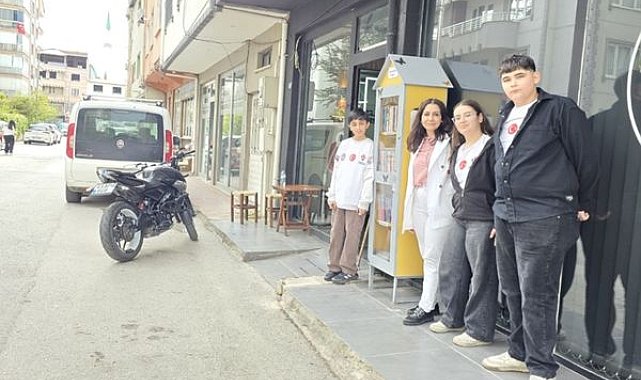 Öğrenciler, ‘Mahallem Okuyor’ projesini hayata geçirdi