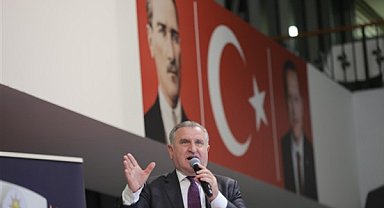 Bakan Bak, Türkiye Basketbol Federasyonu Kütüphanesi'nin açılışına katıldı