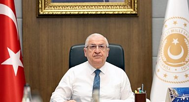 Bakan Güler, Moğolistan Savunma Bakanı Batlut’u askeri törenle karşıladı