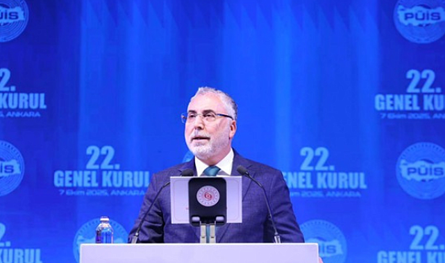 Bakan Işıkhan, Ardahan’da taziye ziyaretinde bulundu