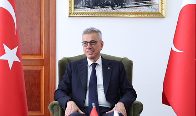 Bakan Memişoğlu'ndan Kadir İnanır için taziye mesajı