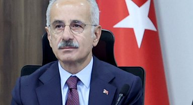 Bakan Uraloğlu, Vali Canbolat ile bir araya geldi 