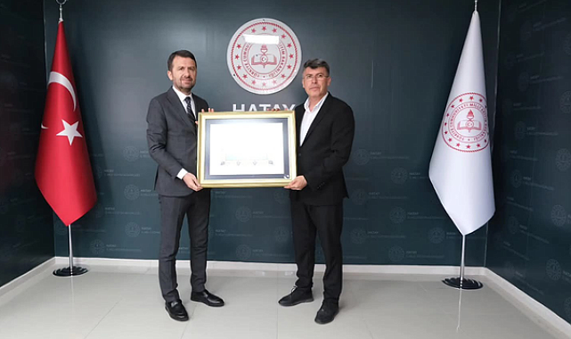 Basın İlan Kurumu Genel Müdürü Çay’dan Milli Eğitim Müdürü Tüysüz’e ziyaret