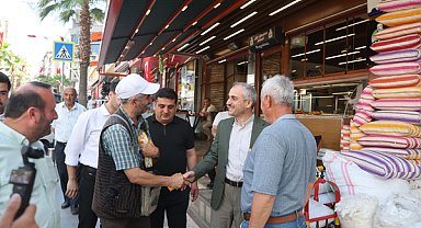 Çayırova Belediye Başkanı Çiftçi, güne esnaf ziyaretiyle başladı