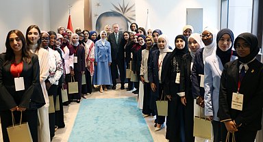 Cumhurbaşkanı Erdoğan, Genç Müslüman Kadın Liderleri'ni kabul etti