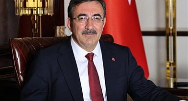 Cumhurbaşkanı Yardımcısı Yılmaz, Uluslararası Öğrenciler Mezuniyet Töreni'ne katıldı