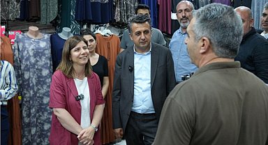 Diyarbakır’da Eşbaşkanlardan Gazi Caddesi esnafına ziyaret