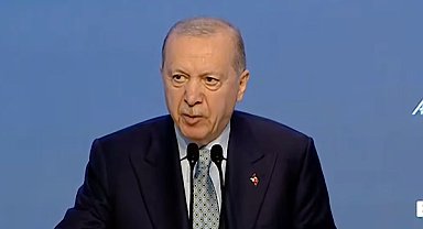 Erdoğan İslam Ekonomi Zirvesi'nde konuşuyor