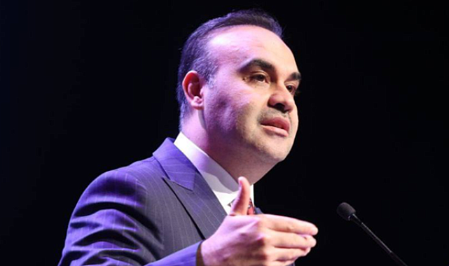 Kacır: Paris’te Türkiye’nin teknoloji ve yatırım vizyonunu paylaştık