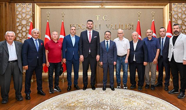 Kocaeli Kandıralılar Derneği’nin yeni yönetiminden, Vali Aktaş’a ziyaret