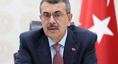 Tekin: Sözleşmeli öğretmenlerin yer değişikliği için Eylül’de yeni duyuru yapılacak