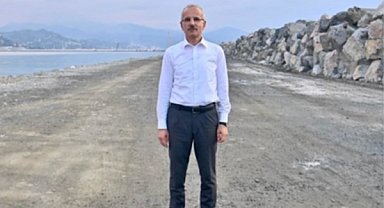 Uraloğlu: Hürmüz Boğazı ve Basra Körfezi’ndeki gemi hareketleri takip ediliyor