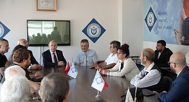 Zafer Partisi Genel Başkanı Özdağ’dan, Yeni Ufuklar Derneği’ne ziyaret