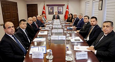 Adana'da kadının güçlenmesi çalışmaları masaya yatırıldı