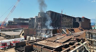 Aliağa'daki gemi yangını kontrol altına alındı