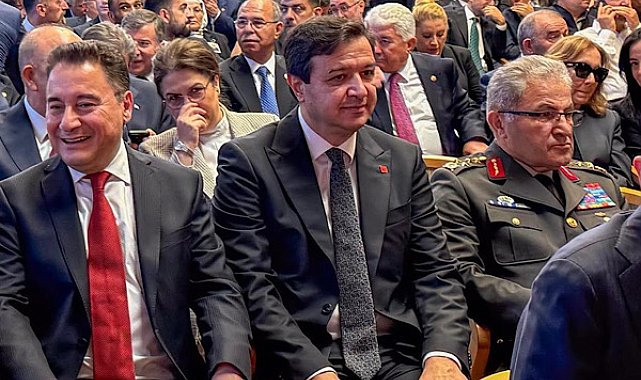 Arıkan, TBMM’deki 15 Temmuz programlarına katıldı