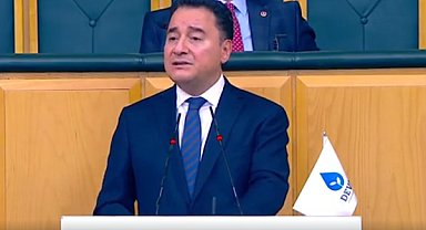 Babacan: Halkımız ekonomik krizin ürettiği sorunların farkında