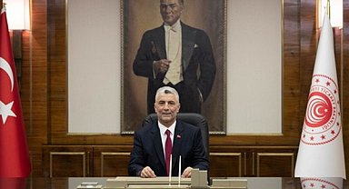 Bakan Bolat, ATO heyetiyle bir araya geldi