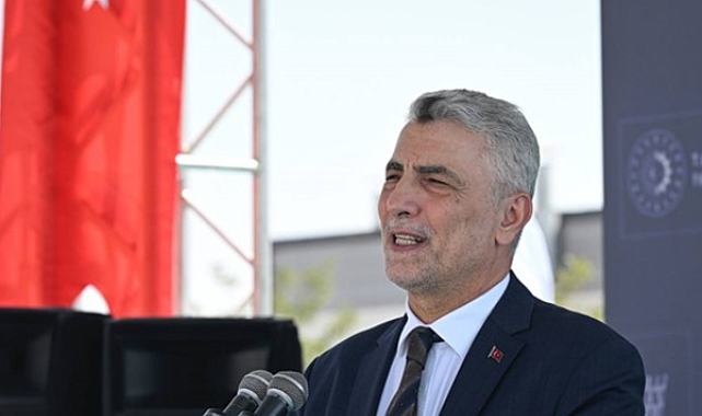 Bakan Bolat, MHP Artvin İl Başkanlığı’nı ziyaret etti