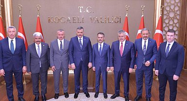 Bakan Çiftçi, Kocaeli Valiliğini ziyaret etti