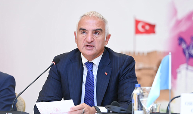Bakan Ersoy, 15 Temmuz Derneği heyetiyle görüştü