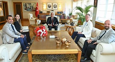 Bakan Ersoy, Nilay Tahiroğlu ve Tan Sağtürk'ü kabul etti