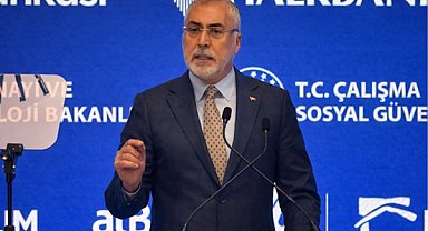 Bakan Işıkhan, 15 Temmuz Paneline katıldı