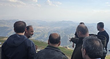 Batman Valisi Canalp, Mereto Dağı’nda incelemelerde bulundu