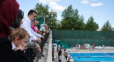 Bursa Büyükşehir Belediyesi Başkan Vekili Biba, Yaz Spor Okulları'nı ziyaret etti
