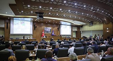 Büyükşehir meclisinden yeni yatırım ve kardeş şehir kararları