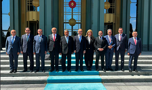 Cumhurbaşkanı Yardımcısı Yılmaz, Malatya’daki çalışmaları değerlendirdi
