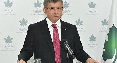 Davutoğlu: Çiftçimizin alın teri bu ülkenin geleceğidir
