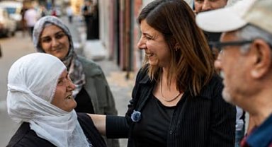 Diyarbakır'da eşbaşkanlardan esnaf ziyareti