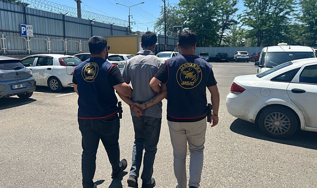 Diyarbakır'da JASAT operasyonlarında aranan 162 kişi yakalandı