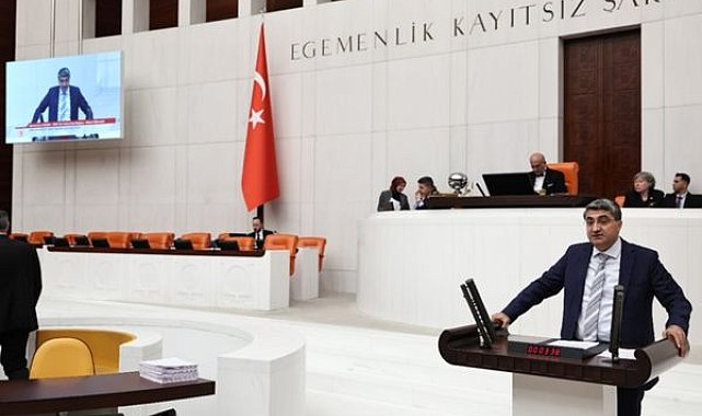 Ekmen: Emekliler bu hayat standardını hak etmiyor
