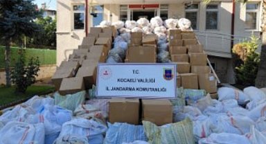 Gebze'de 5 tonun üzerinde kıyılmış tütün ele geçirildi