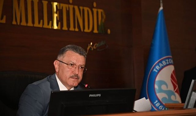 Genç: Dini değerlerimizle kimse alay edemez