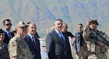 İçişleri Bakanı Çiftçi, Zirvin Üs Bölgesi'ni ziyaret etti 