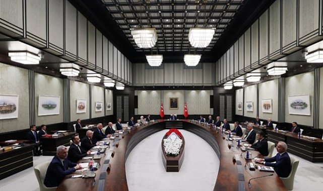 Kabine toplanıyor, ekonomi ve Meclis gündemi izlenecek