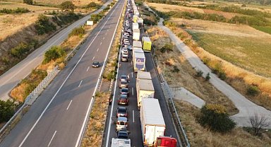 Kipi, İpsala hattında kuyruk 20 kilometreyi aştı