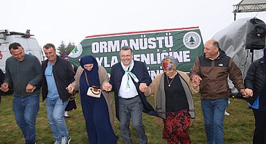 Maçka Ormanüstü Yayla Şenliği’nde vatandaşlar bir araya geldi