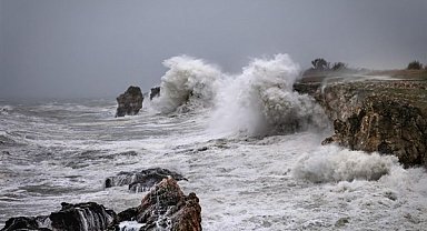 Meteoroloji’den kuvvetli rüzgar ve fırtına uyarısı