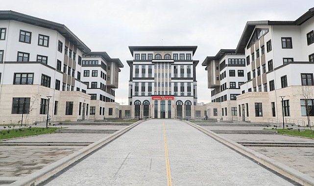 Ordu Valiliği’nden hava koşulları nedeniyle denize girme yasağı