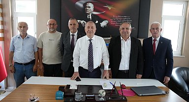 Özdağ'dan Çarşıbaşı Esnaf ve Sanatkarlar Kredi Kefalet Kooperatifi’ne ziyaret