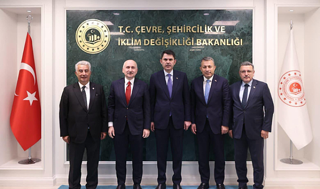 Trabzon heyeti Taşönü Katı Atık Tesisi'nin sorunlarını Bakan Kurum'a iletti